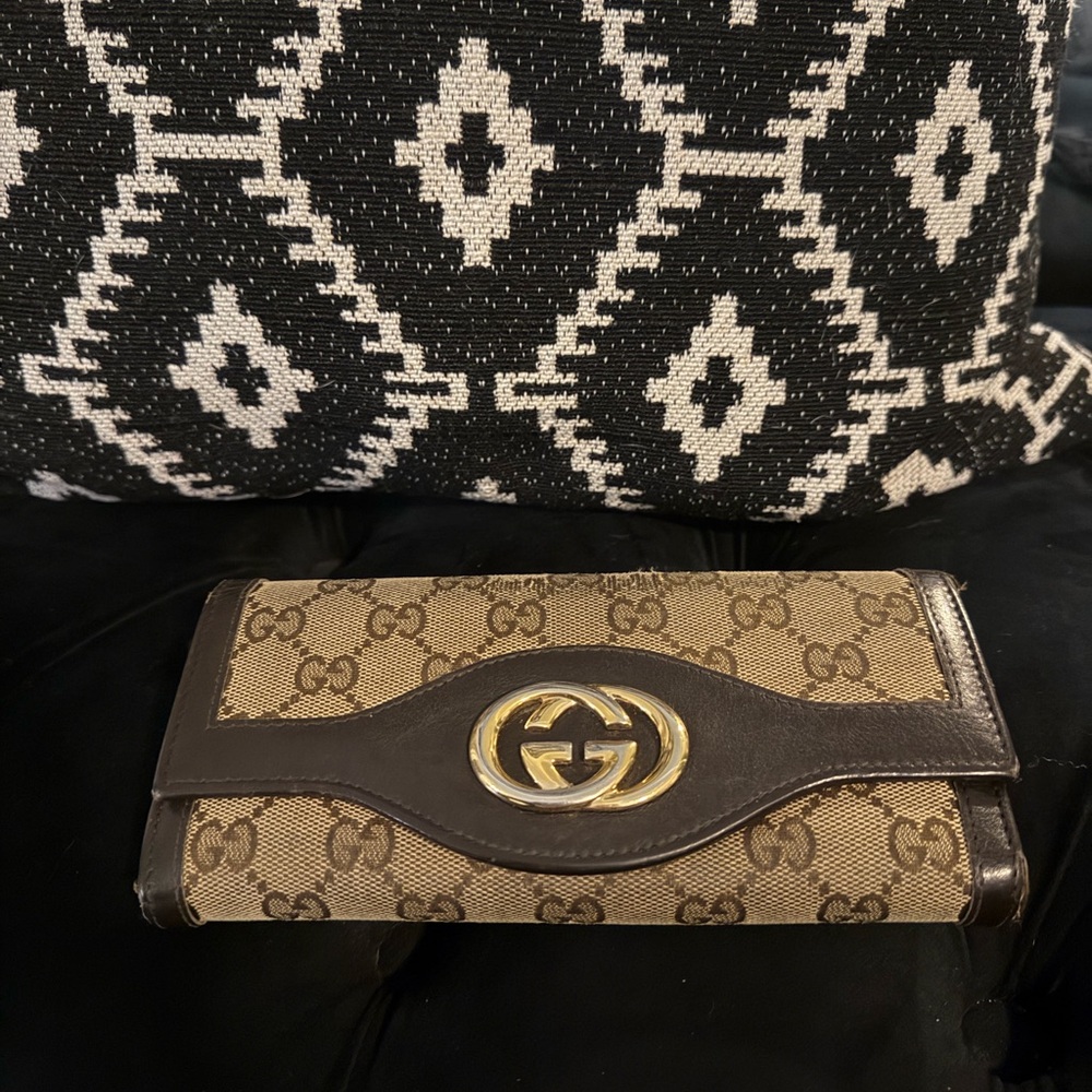 Gucci Brown and Gold Clutch / Wallet